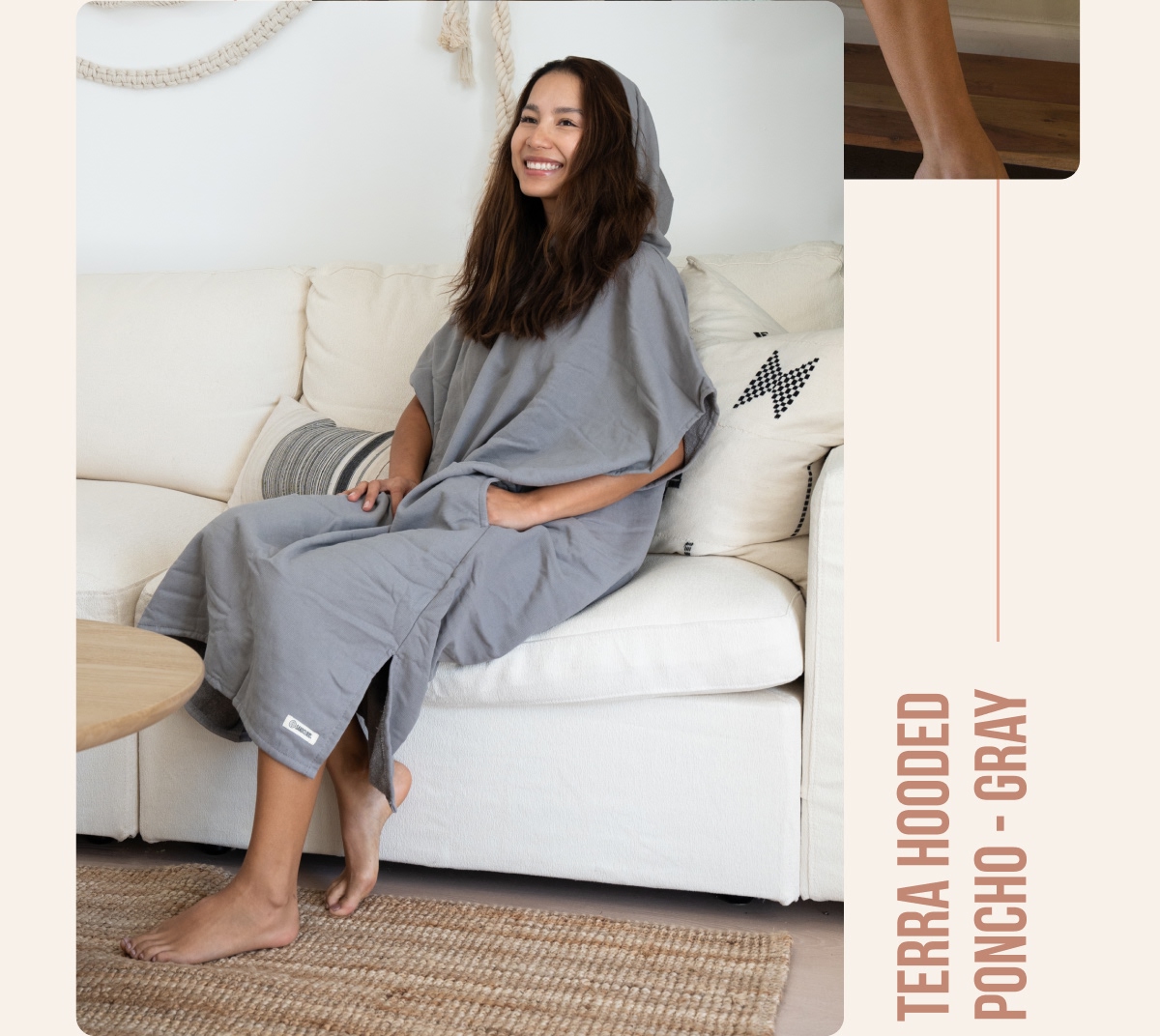TERRA HOODED PONCHO - GRAY 25% OFF
