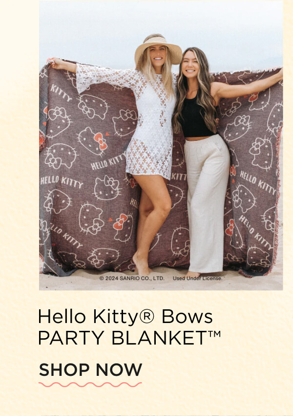 Hello Kitty Bows Party Blanket
