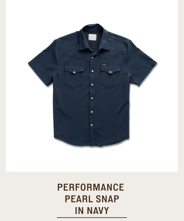 Performance Pearl Snap in Navy 