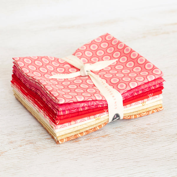 Strawberry Shortcake Elements Sweet Treats 10pc Fat Quarter Bundle
