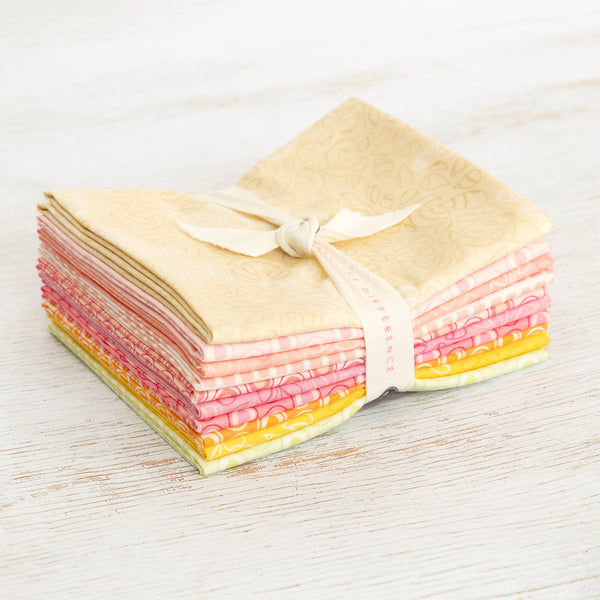 Macaroons Elements Sweet Treats 10pc Fat Quarter Bundle
