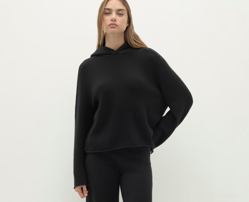 Mai Hoodie now in Flax